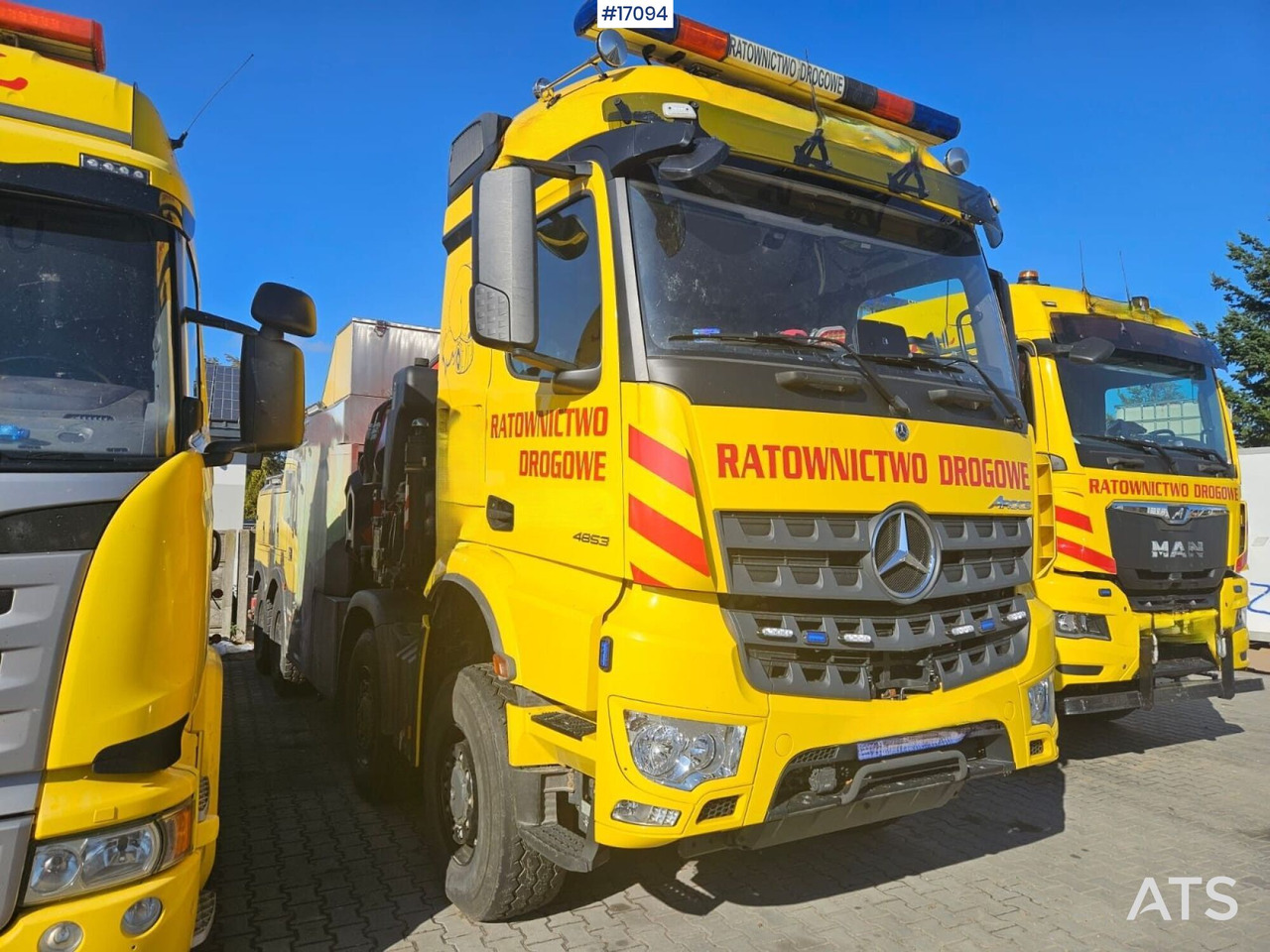 Specjalistyczny pojazd ratunkowy Mercedes Benz Arocs 4853 8x8 (2021) - Эвакуатор: фото 4 Specjalistyczny pojazd ratunkowy Mercedes Benz Arocs 4853 8x8 (2021) - Эвакуатор: фото 4