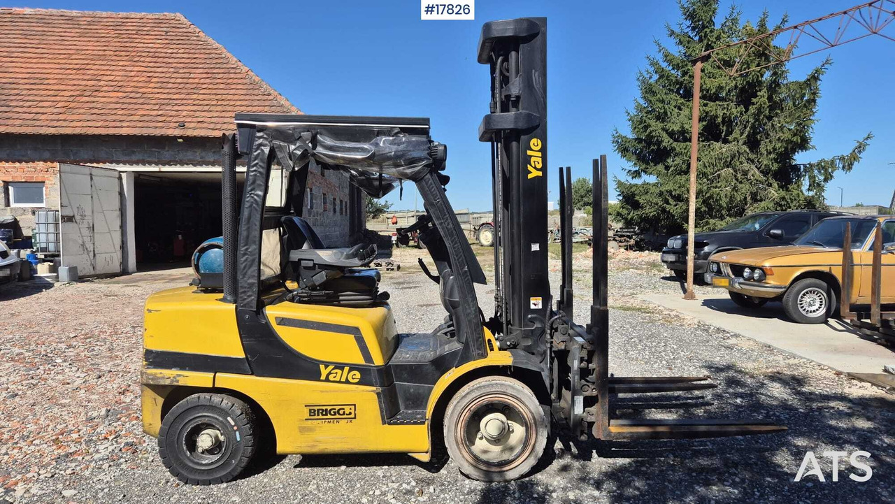 YALE GLP35VX Forklift (2017) - Газовый погрузчик: фото 2 YALE GLP35VX Forklift (2017) - Газовый погрузчик: фото 2