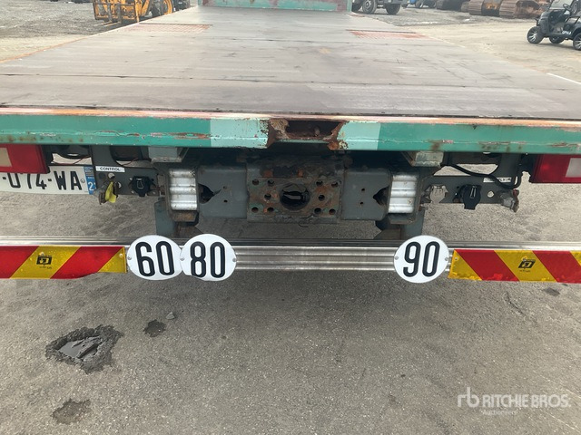 2002 Volvo FM42X6A456 4x2 Sleeper Flatbed Truck - Грузовик бортовой/ Платформа: фото 4 2002 Volvo FM42X6A456 4x2 Sleeper Flatbed Truck - Грузовик бортовой/ Платформа: фото 4