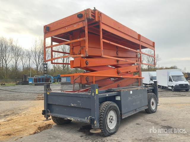 2007 JLG 245-25 4x4 Diesel Scissor Lift - Ножничный подъемник: фото 4 2007 JLG 245-25 4x4 Diesel Scissor Lift - Ножничный подъемник: фото 4