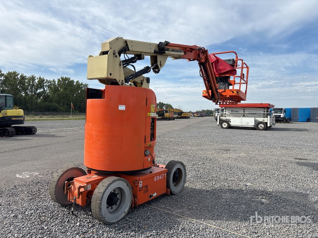 2007 JLG E300AJP 2WD Electric Articulating Boom Lift - Коленчатый подъемник: фото 2 2007 JLG E300AJP 2WD Electric Articulating Boom Lift - Коленчатый подъемник: фото 2