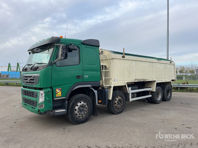 2010 Volvo FM420 8x4 Twin-Steer Sleeper Quad/A Dump Truck - Самосвал: фото 3 2010 Volvo FM420 8x4 Twin-Steer Sleeper Quad/A Dump Truck - Самосвал: фото 3