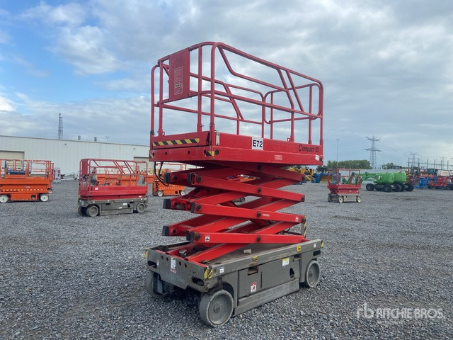 2012 Haulotte Compact 10 Electric Scissor Lift - Ножничный подъемник: фото 3 2012 Haulotte Compact 10 Electric Scissor Lift - Ножничный подъемник: фото 3