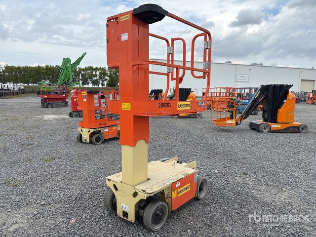 2015 JLG 1230ES Vertical Mast Lift - Вертикальный мачтовый подъемник: фото 1 2015 JLG 1230ES Vertical Mast Lift - Вертикальный мачтовый подъемник: фото 1