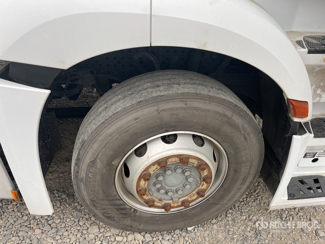 2017 Mercedes-Benz Actros 1833 (Inoperable) Van Truck - Цельнометаллический фургон: фото 3 2017 Mercedes-Benz Actros 1833 (Inoperable) Van Truck - Цельнометаллический фургон: фото 3