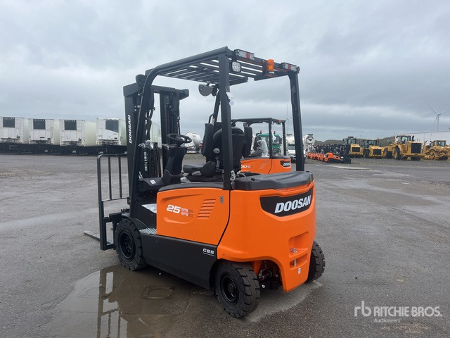 2023 Doosan B25X-7 PLUS (Unused) Electric Forklift - Электропогрузчик: фото 1 2023 Doosan B25X-7 PLUS (Unused) Electric Forklift - Электропогрузчик: фото 1