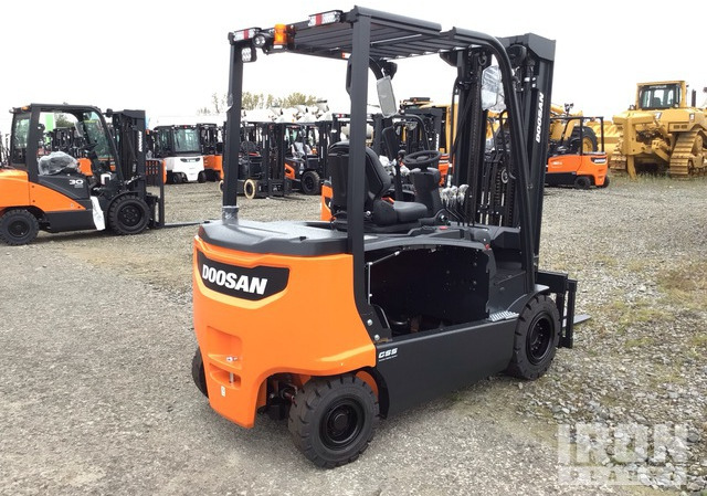 2023 Doosan B35X-7 PLUS 3500 kg Electric Forklift - Электропогрузчик: фото 4 2023 Doosan B35X-7 PLUS 3500 kg Electric Forklift - Электропогрузчик: фото 4