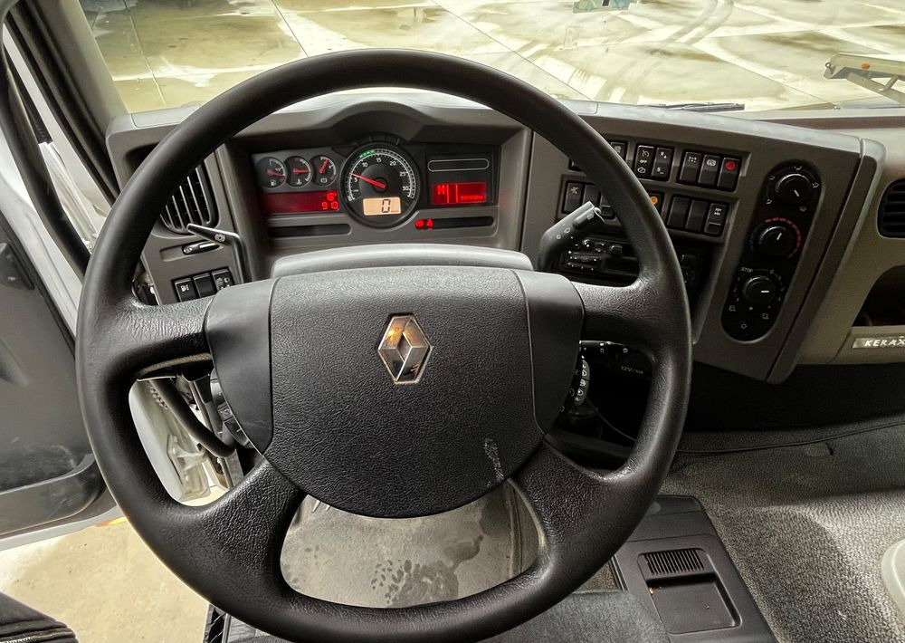 Renault Kerax 380 EEV // Skrzynia Burtowa // HIAB XS166 Hipro + Radio // Zwolnice // // - Грузовик бортовой/ Платформа, Автоманипулятор: фото 5 Renault Kerax 380 EEV // Skrzynia Burtowa // HIAB XS166 Hipro + Radio // Zwolnice // // - Грузовик бортовой/ Платформа, Автоманипулятор: фото 5