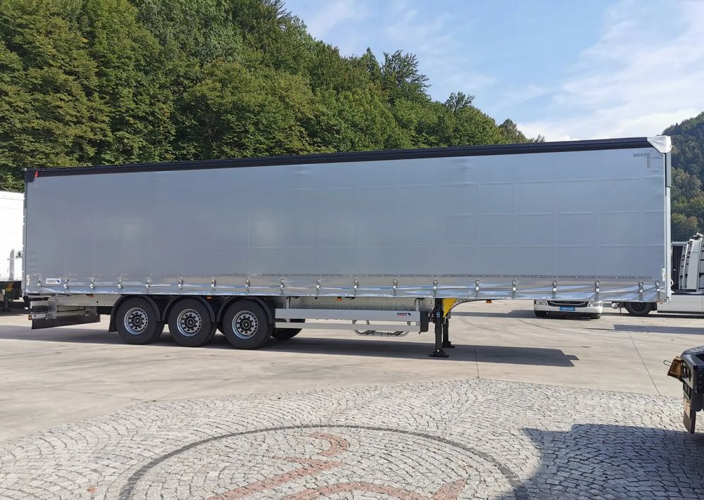 Schmitz Cargobull STANDARD + DACH VARIOS SIMPLE - Тентованный полуприцеп: фото 4 Schmitz Cargobull STANDARD + DACH VARIOS SIMPLE - Тентованный полуприцеп: фото 4