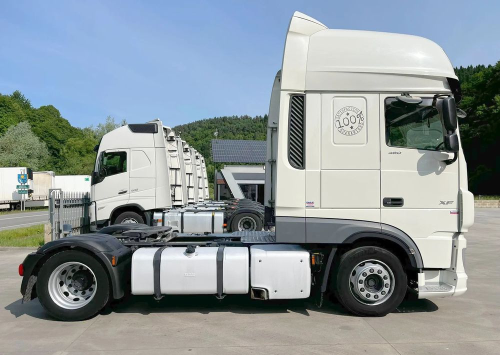 DAF XF 106.480 // Mega // 2019 Rok // SSC // Duże zbiorniki // Radary // Serwis // - Тягач: фото 4 DAF XF 106.480 // Mega // 2019 Rok // SSC // Duże zbiorniki // Radary // Serwis // - Тягач: фото 4