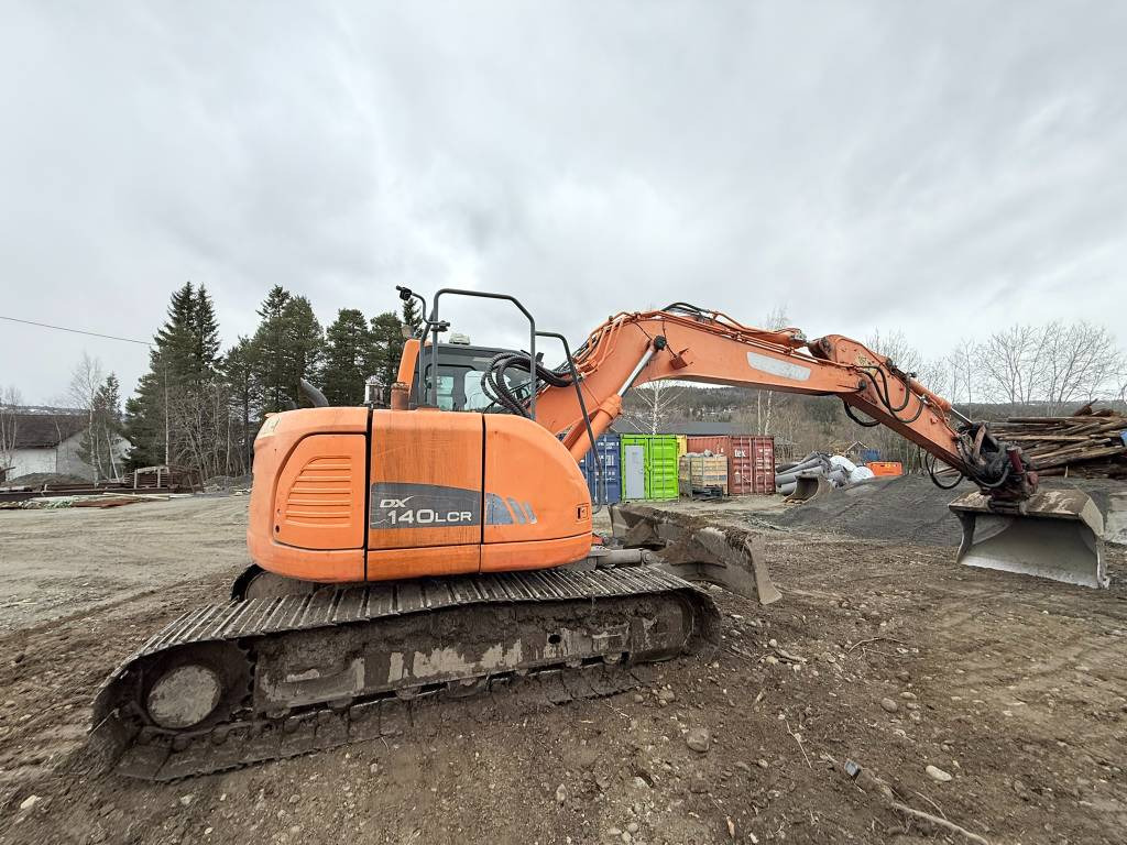 Гусеничный экскаватор Doosan DX 140 LCR: фото 7