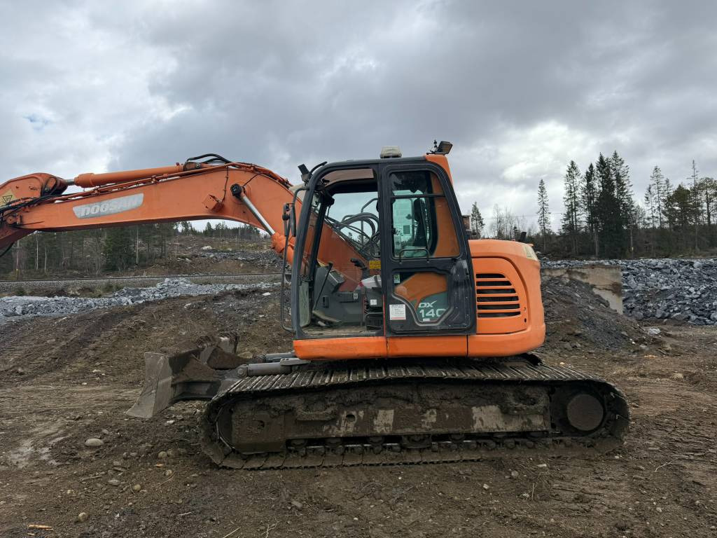 Doosan DX 140 LCR - Гусеничный экскаватор: фото 3 Doosan DX 140 LCR - Гусеничный экскаватор: фото 3