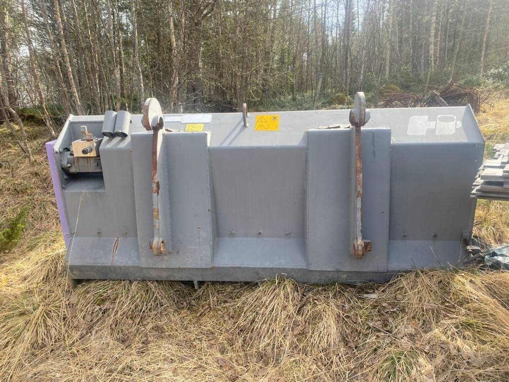 Holms ssh-1600 strøskuffe - aldri vært brukt - Разбрасыватель песка/ Соли: фото 3 Holms ssh-1600 strøskuffe - aldri vært brukt - Разбрасыватель песка/ Соли: фото 3