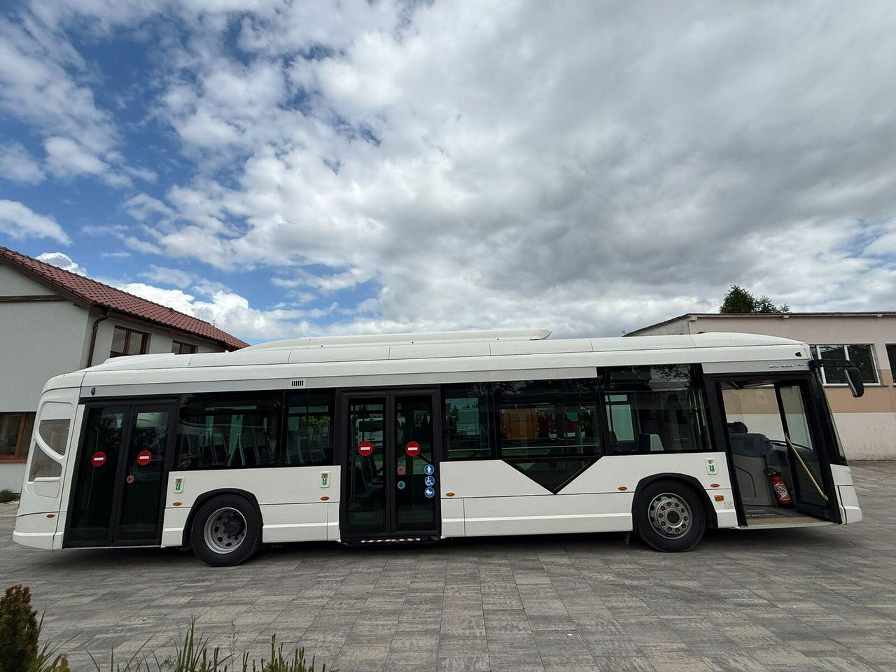 Diversen GX 337 HeuliezBus GX 337 - Городской автобус: фото 4 Diversen GX 337 HeuliezBus GX 337 - Городской автобус: фото 4