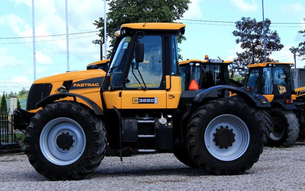 JCB Fastrac 3220 - Трактор: фото 5 JCB Fastrac 3220 - Трактор: фото 5