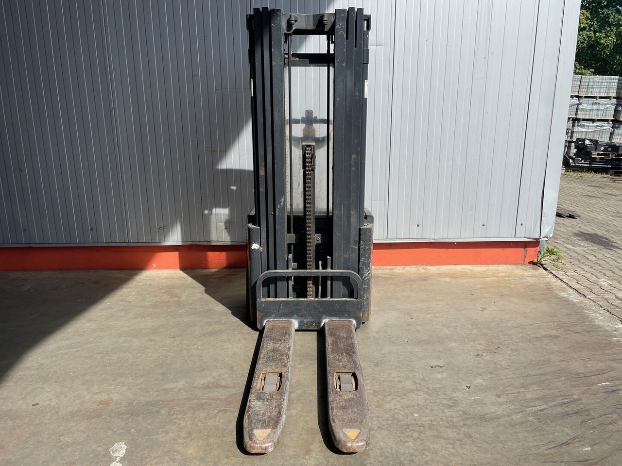 Crown WE2300 1.6 TT - Штабелер: фото 3 Crown WE2300 1.6 TT - Штабелер: фото 3