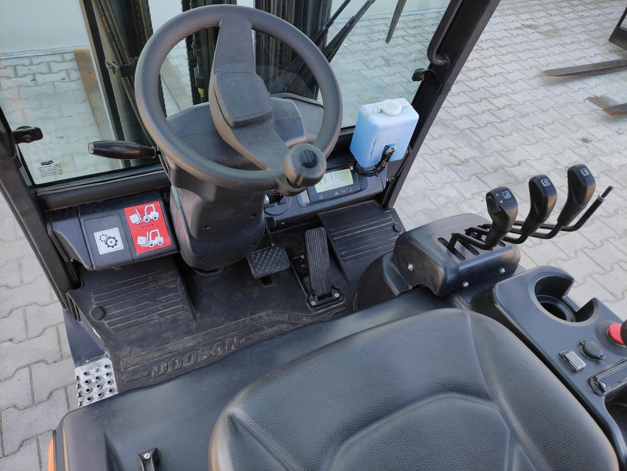 Doosan B20X-7 (Plus) - Электропогрузчик: фото 5 Doosan B20X-7 (Plus) - Электропогрузчик: фото 5