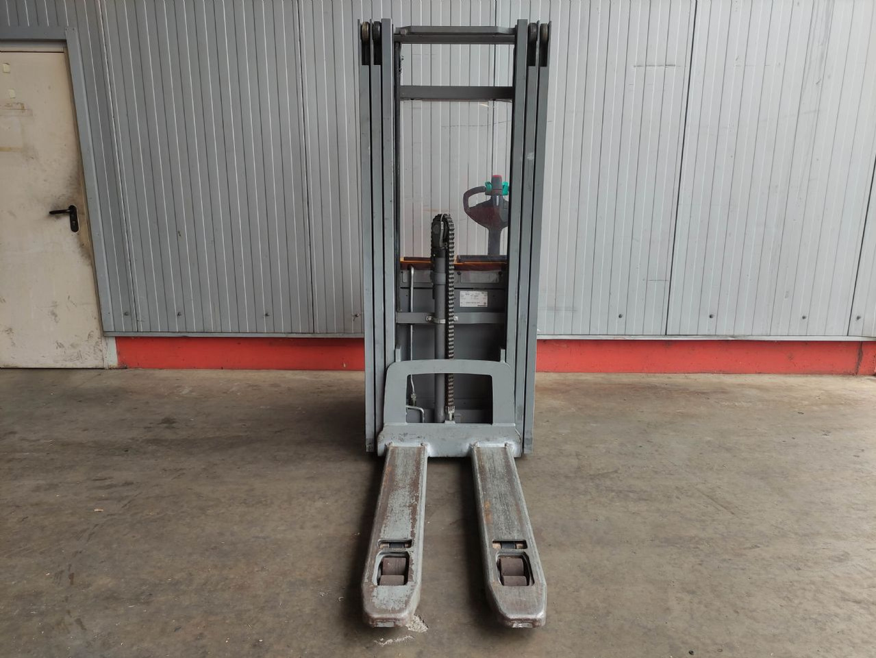 Jungheinrich EJC 216 Z - Штабелер: фото 3 Jungheinrich EJC 216 Z - Штабелер: фото 3