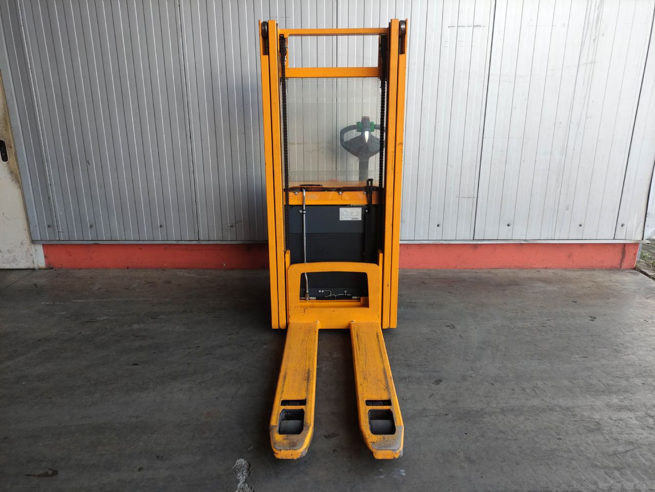 Jungheinrich EJC 216Z - Штабелер: фото 3 Jungheinrich EJC 216Z - Штабелер: фото 3