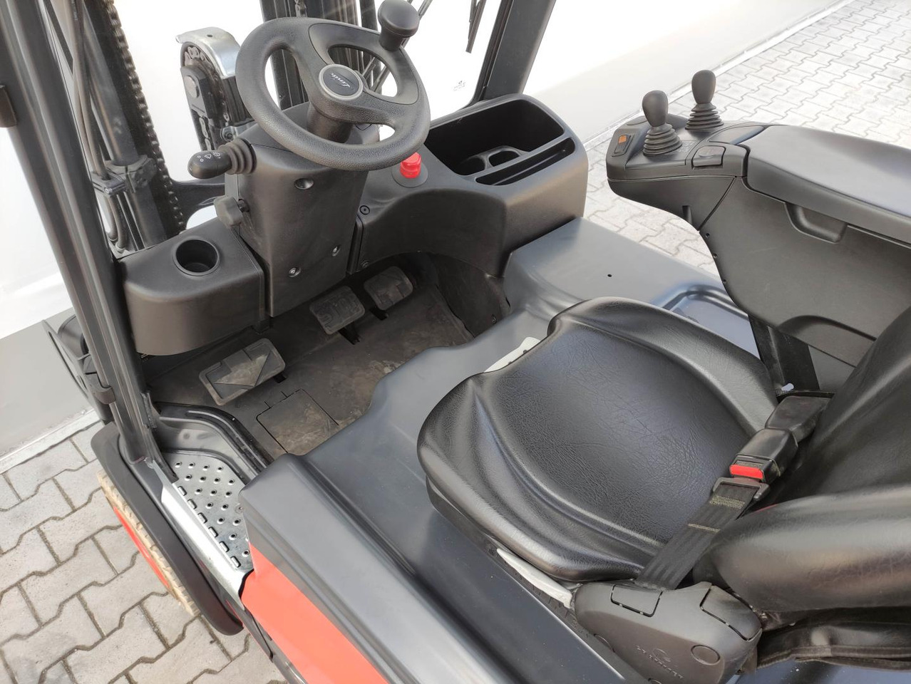 Linde E20PH-02-EVO-386 - Электропогрузчик: фото 5 Linde E20PH-02-EVO-386 - Электропогрузчик: фото 5