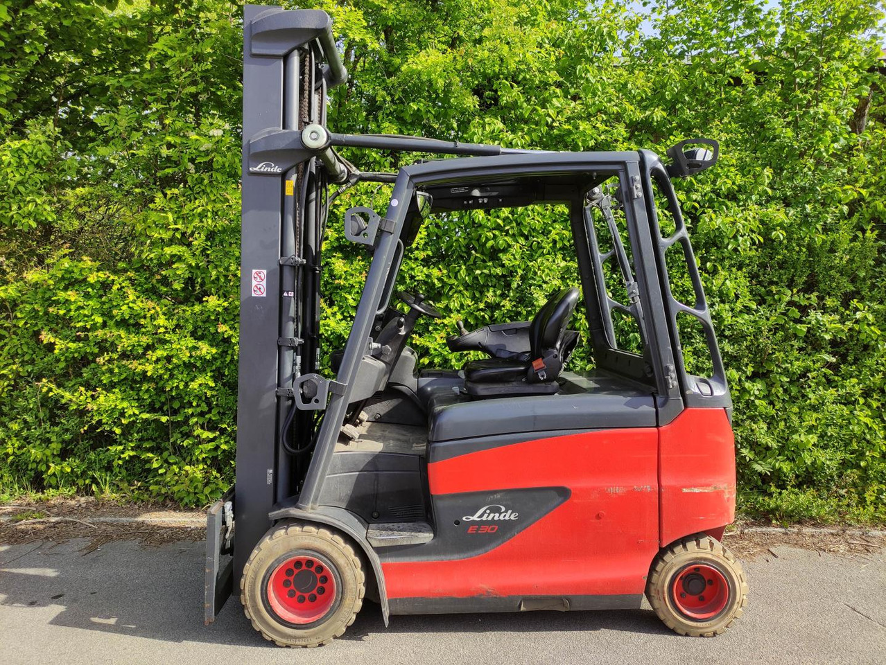 Linde E30HL-01/600-387 - Электропогрузчик: фото 1 Linde E30HL-01/600-387 - Электропогрузчик: фото 1