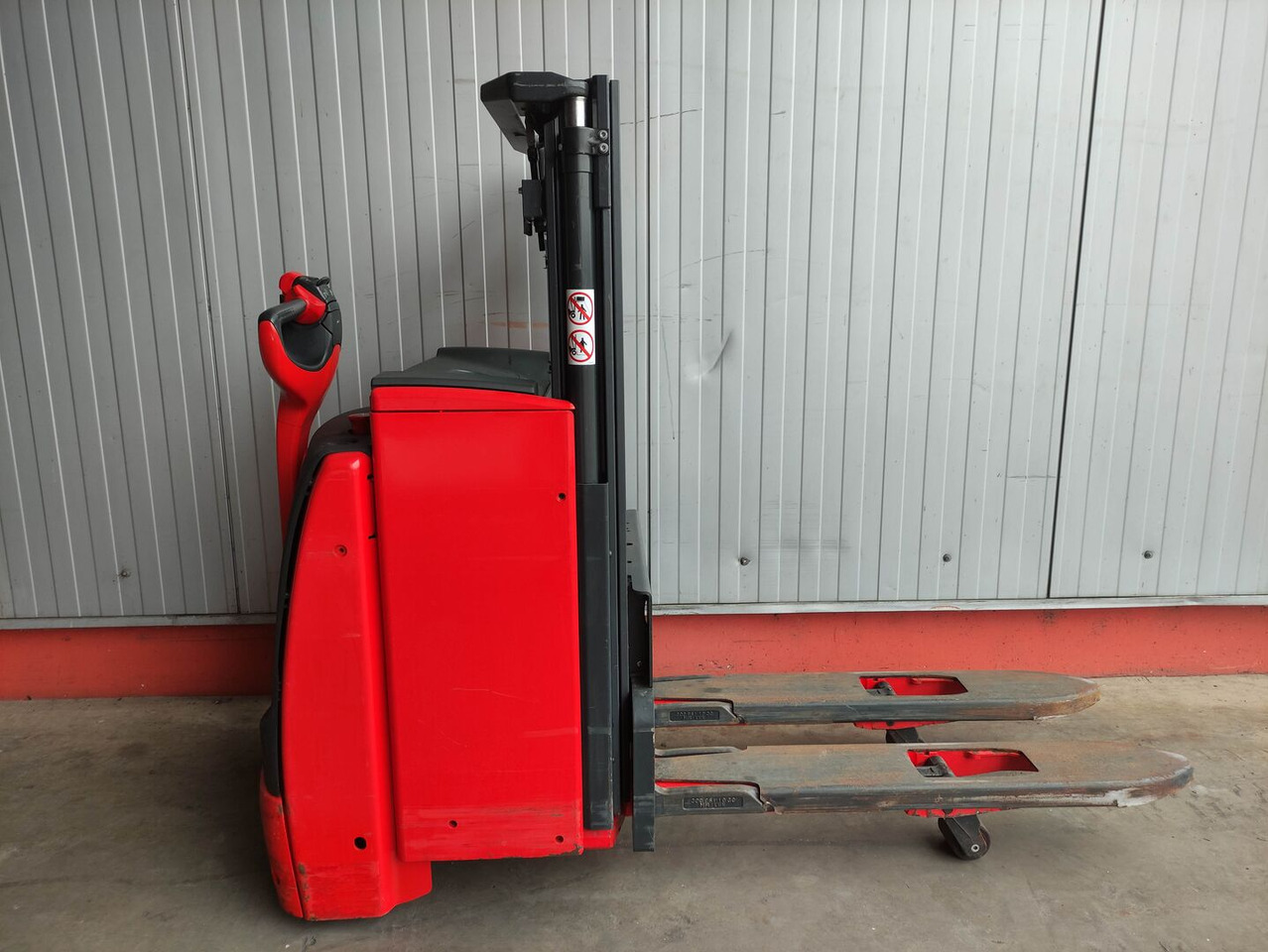 Linde L14i-1173 - Штабелер: фото 2 Linde L14i-1173 - Штабелер: фото 2