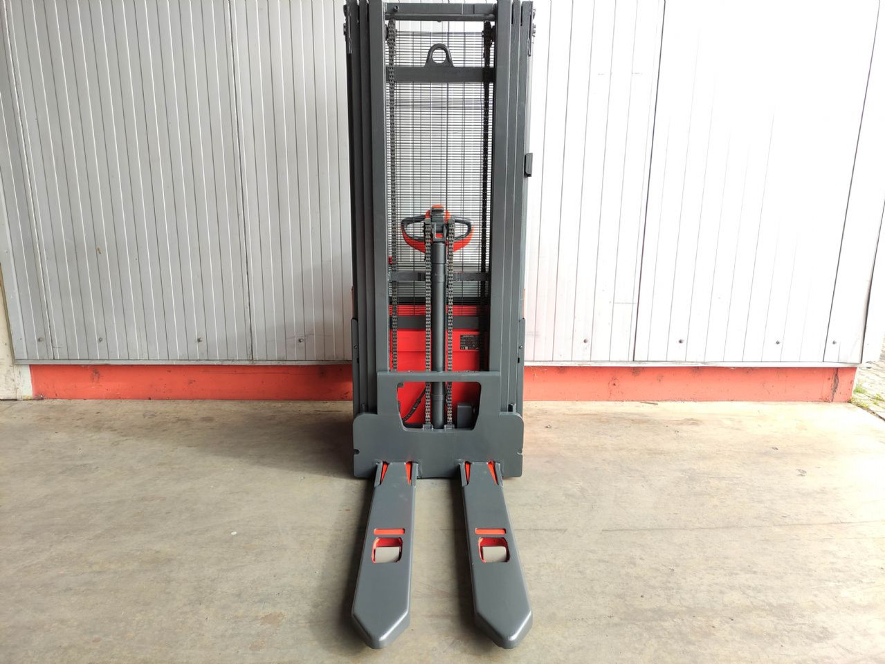 Linde L16-1173 (LACK NEU) - Штабелер: фото 3 Linde L16-1173 (LACK NEU) - Штабелер: фото 3