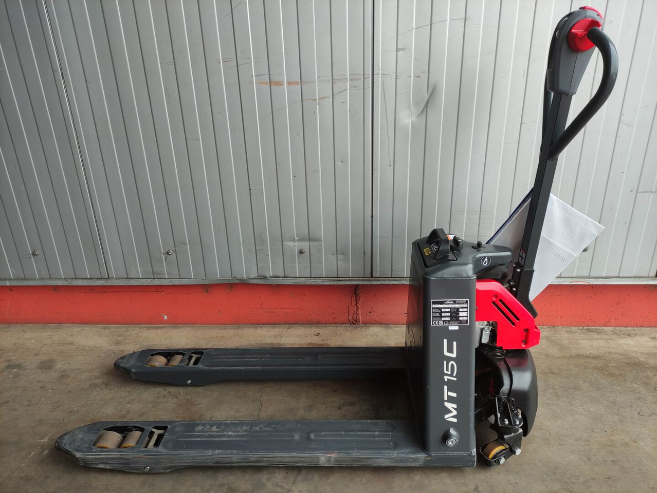 Linde MT15C - Тележка: фото 1 Linde MT15C - Тележка: фото 1