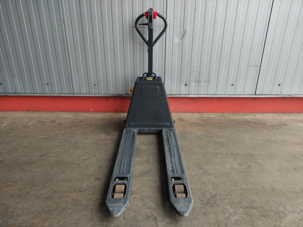 Linde MT15C - Тележка: фото 3 Linde MT15C - Тележка: фото 3