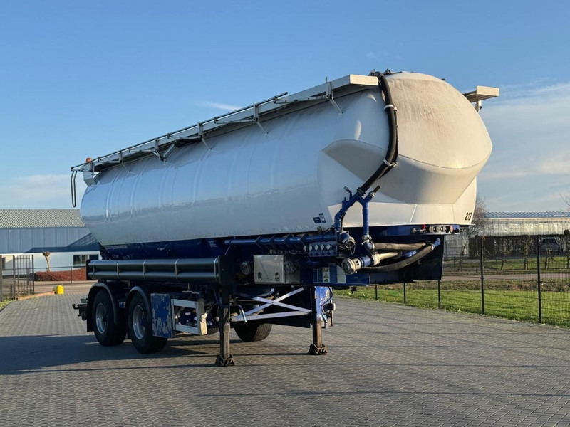 Feldbinder EUT 45.2 VERWEEG TRAILER, CITY, ACHTERAS GESTUURD, 45,2 KUUB, 7 VAKKEN. - Полуприцеп-цистерна: фото 1 Feldbinder EUT 45.2 VERWEEG TRAILER, CITY, ACHTERAS GESTUURD, 45,2 KUUB, 7 VAKKEN. - Полуприцеп-цистерна: фото 1