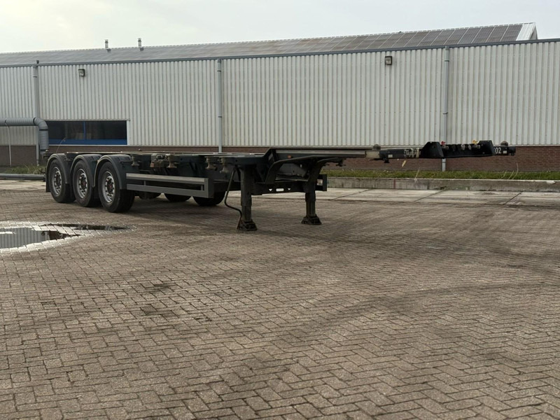 Kögel PORT 40 SIMPLEX 20 CONTAINER CHASSIS, NL TRAILER, 2020 - Полуприцеп-контейнеровоз/ Сменный кузов: фото 1 Kögel PORT 40 SIMPLEX 20 CONTAINER CHASSIS, NL TRAILER, 2020 - Полуприцеп-контейнеровоз/ Сменный кузов: фото 1
