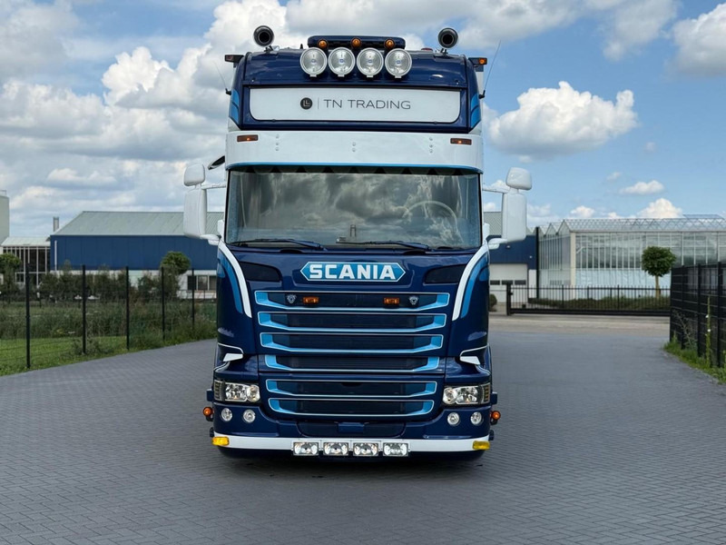 Scania R450 SHOW COMBI, SPECIAL INTERIOR, LIKE NEW, LOW MILEAGE. - Грузовик с закрытым кузовом: фото 3 Scania R450 SHOW COMBI, SPECIAL INTERIOR, LIKE NEW, LOW MILEAGE. - Грузовик с закрытым кузовом: фото 3