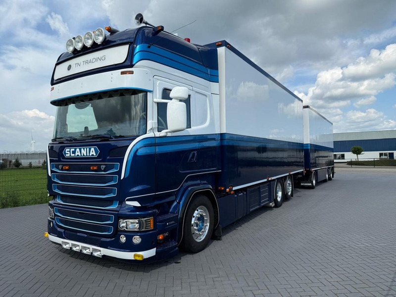 Scania R450 SHOW COMBI, SPECIAL INTERIOR, LIKE NEW, LOW MILEAGE. - Грузовик с закрытым кузовом: фото 2 Scania R450 SHOW COMBI, SPECIAL INTERIOR, LIKE NEW, LOW MILEAGE. - Грузовик с закрытым кузовом: фото 2