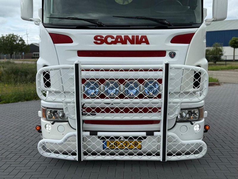 Scania R560 V8 SHOW TRUCK, RETARDER, LEATHER, I-PARK, TOP. - Тягач: фото 4 Scania R560 V8 SHOW TRUCK, RETARDER, LEATHER, I-PARK, TOP. - Тягач: фото 4
