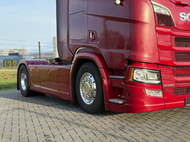 Scania R580 V8 NGS 2 TANKS, RETARDER, LEDER, ALU, VOLLUCHT, SMART V2, PARK COOL. - Тягач: фото 3 Scania R580 V8 NGS 2 TANKS, RETARDER, LEDER, ALU, VOLLUCHT, SMART V2, PARK COOL. - Тягач: фото 3