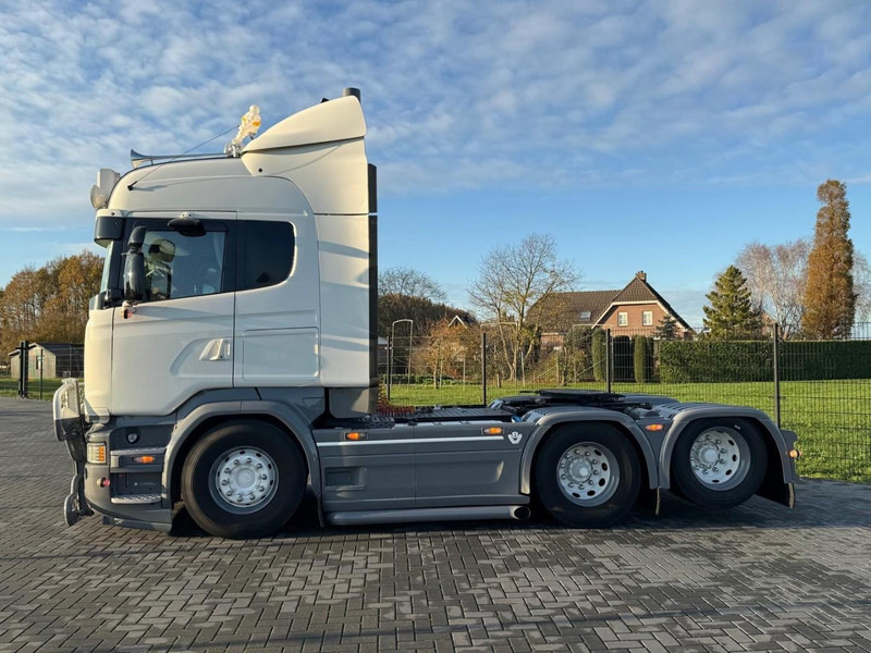 Тягач Scania R580 VOLLE SHOWTRUCK, VOLLUCHT, OPEN UITLAAT, INTERIEUR.: фото 14 Тягач Scania R580 VOLLE SHOWTRUCK, VOLLUCHT, OPEN UITLAAT, INTERIEUR.: фото 14