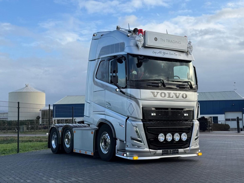 Volvo FH 13.460XL SHOW, ALCOA, INTERIEUR, ALS NIEUW, PUSHER, TOP. - Тягач: фото 1 Volvo FH 13.460XL SHOW, ALCOA, INTERIEUR, ALS NIEUW, PUSHER, TOP. - Тягач: фото 1