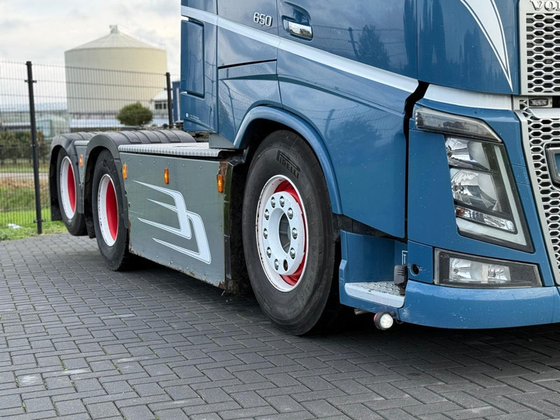 Volvo FH16.650 VOLLUCHT, HYDRAULIEK, SHOW INTERIEUR, DYNAMIC STEERING. - Тягач: фото 3 Volvo FH16.650 VOLLUCHT, HYDRAULIEK, SHOW INTERIEUR, DYNAMIC STEERING. - Тягач: фото 3