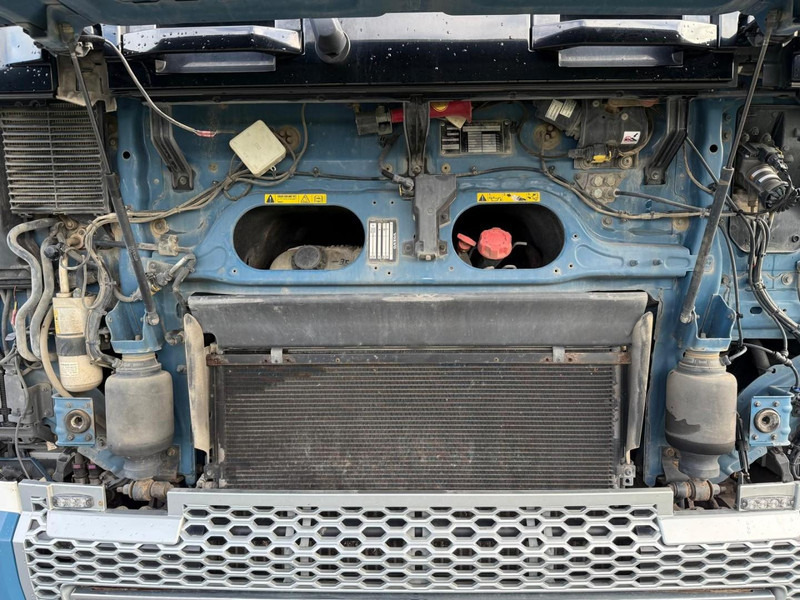 Тягач Volvo FH16.650 VOLLUCHT, HYDRAULIEK, SHOW INTERIEUR, DYNAMIC STEERING.: фото 15 Тягач Volvo FH16.650 VOLLUCHT, HYDRAULIEK, SHOW INTERIEUR, DYNAMIC STEERING.: фото 15