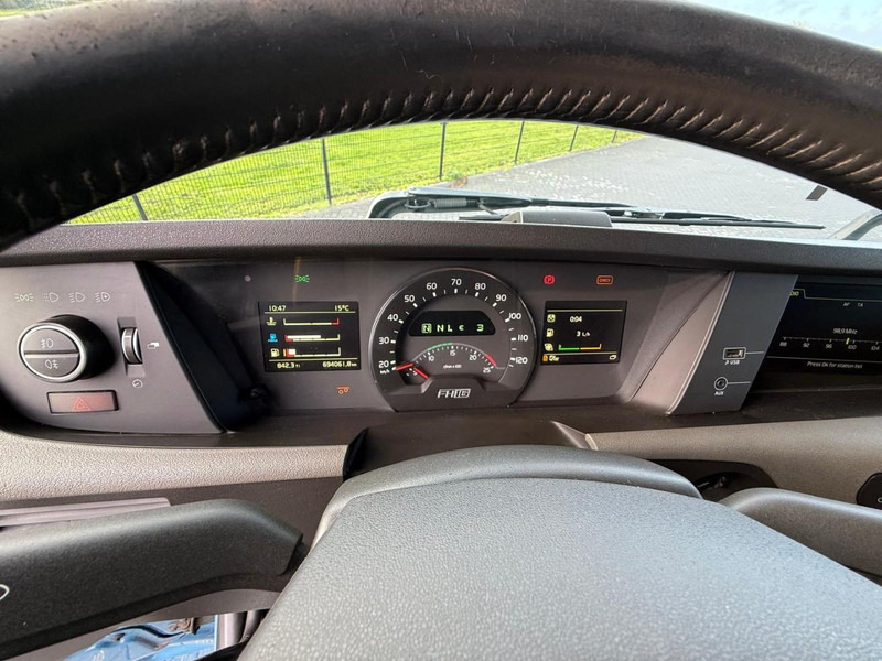 Тягач Volvo FH16.650 VOLLUCHT, HYDRAULIEK, SHOW INTERIEUR, DYNAMIC STEERING.: фото 19 Тягач Volvo FH16.650 VOLLUCHT, HYDRAULIEK, SHOW INTERIEUR, DYNAMIC STEERING.: фото 19