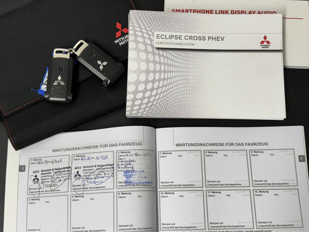 Mitsubishi Eclipse Cross-2.4 PHEV Intense+ Cruise control Climate control Navigatie Apple Android Parkeersensoren plus camera - Внедорожник: фото 3 Mitsubishi Eclipse Cross-2.4 PHEV Intense+ Cruise control Climate control Navigatie Apple Android Parkeersensoren plus camera - Внедорожник: фото 3