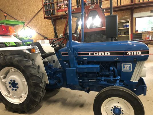 Ford 4110 tracteur à 15 000 € exo de tva - Трактор: фото 5 Ford 4110 tracteur à 15 000 € exo de tva - Трактор: фото 5