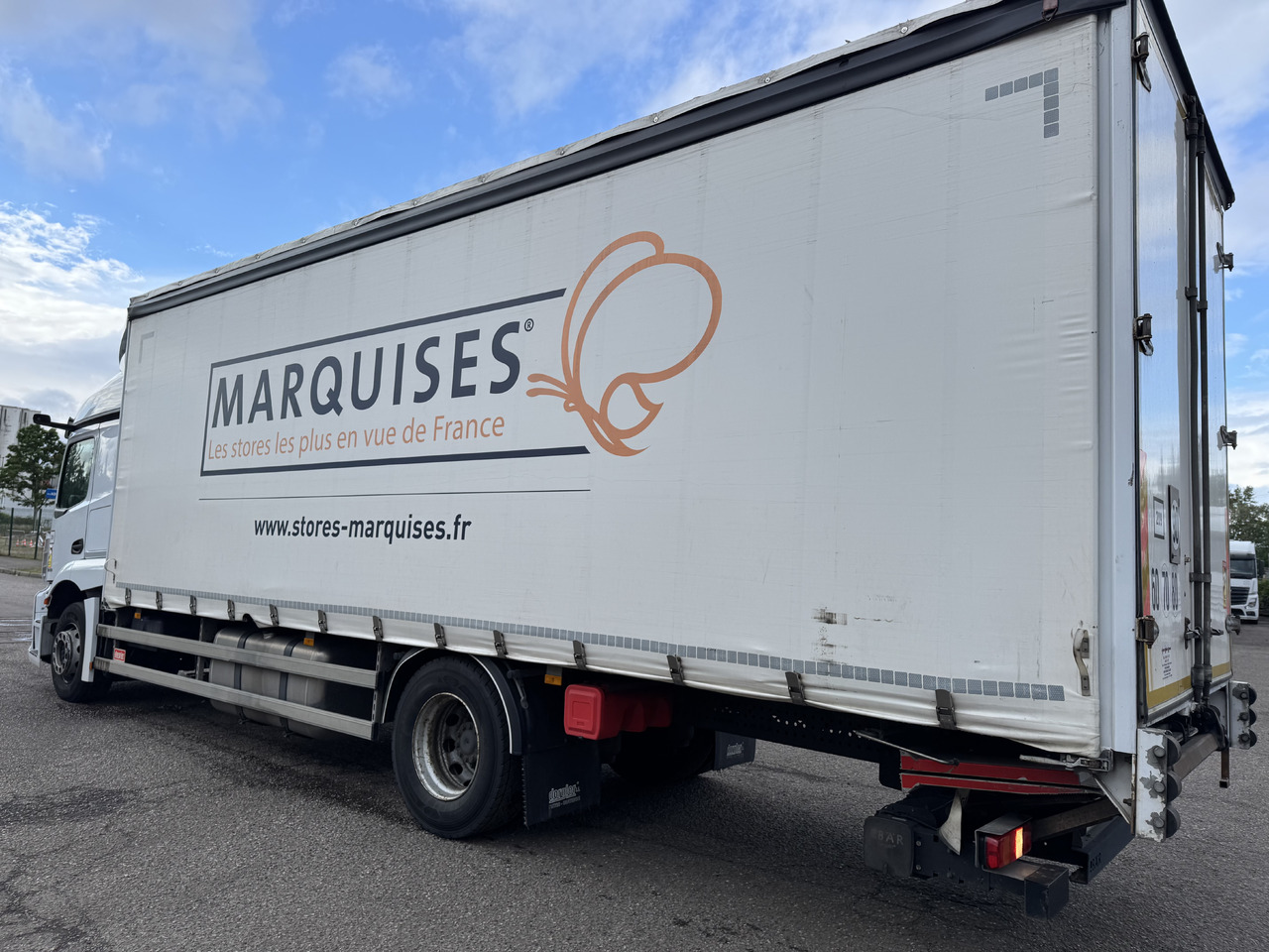 MERCEDES-BENZ Actros - Тентованный грузовик: фото 3 MERCEDES-BENZ Actros - Тентованный грузовик: фото 3