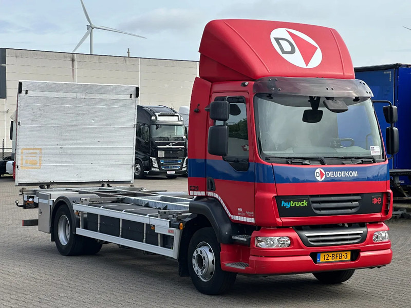 DAF Hytruck C16E 4x2 BDF/ Volledig Elektrisch / Laadklep / Apk 07-2026! - Грузовик-контейнеровоз/ Сменный кузов, Электрогрузовик: фото 2 DAF Hytruck C16E 4x2 BDF/ Volledig Elektrisch / Laadklep / Apk 07-2026! - Грузовик-контейнеровоз/ Сменный кузов, Электрогрузовик: фото 2