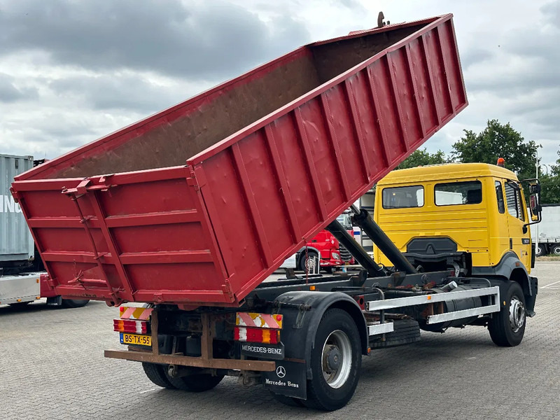 Mercedes-Benz SK 1931 4x2 Meiler Haakarm 20T Manual + Telma / Euro 1 - Крюковой мультилифт: фото 3 Mercedes-Benz SK 1931 4x2 Meiler Haakarm 20T Manual + Telma / Euro 1 - Крюковой мультилифт: фото 3