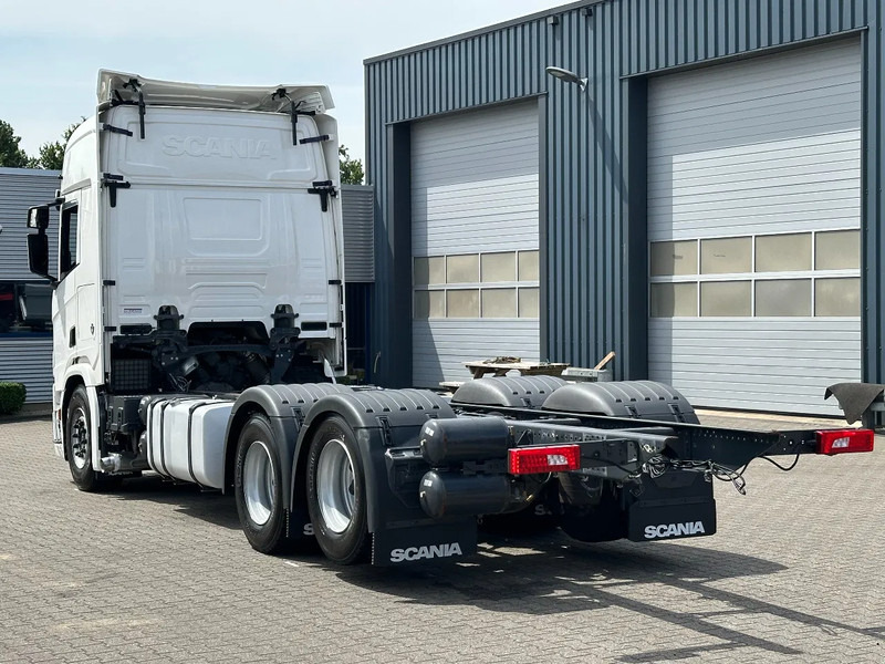 Scania R660 V8 6x4 Chassis with Lift-Axle / Retarder / Wb 4.75 / Full Air / 2 Tank - Грузовик-шасси: фото 4 Scania R660 V8 6x4 Chassis with Lift-Axle / Retarder / Wb 4.75 / Full Air / 2 Tank - Грузовик-шасси: фото 4
