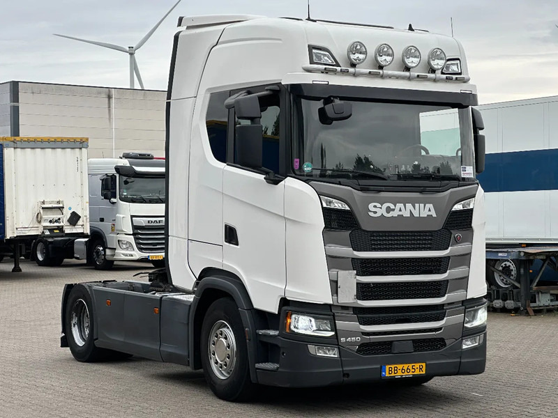Scania S450 Retarder / ACC / Full Spoiler / 2 Tank / APK 03-2026 - Тягач: фото 2 Scania S450 Retarder / ACC / Full Spoiler / 2 Tank / APK 03-2026 - Тягач: фото 2