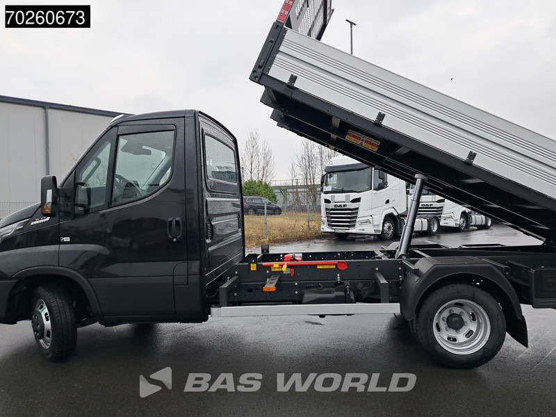 Новый Малотоннажный самосвал Iveco Daily 35C21 3.0L 210PS Automatik Kieper 3,5t 2025 Modelljahr ACC LED Klima Kipper A/C: фото 7