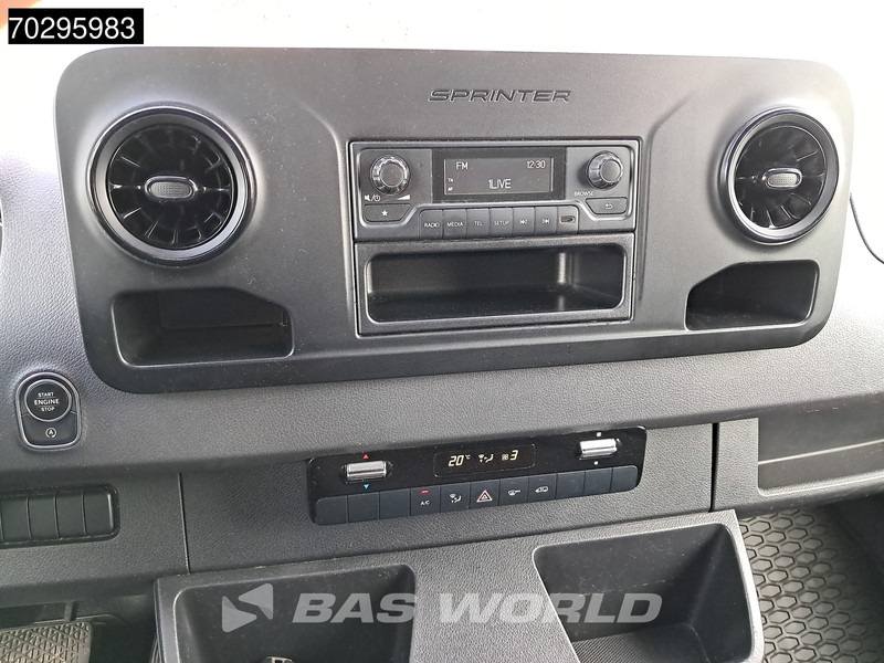 Фургон с закрытым кузовом Mercedes-Benz Sprinter 317 CDI Automatik Ladebordwand 170PS Koffer Klimaanlage Kamera Euro6 Möbelkasten A/C: фото 16