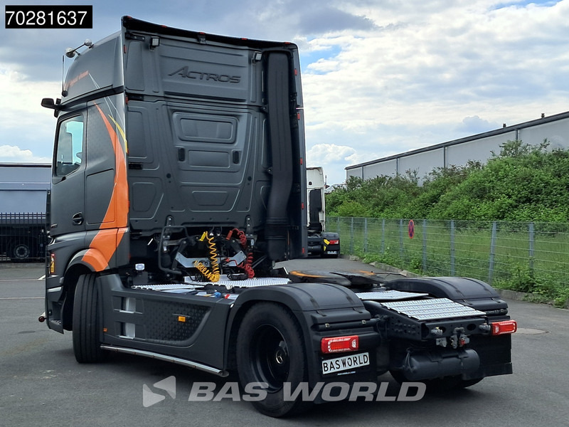 Mercedes-Benz Actros 2163 4X2 Edition 2! GigaSpace Retarder Full-Air Hydraulik - Тягач: фото 2 Mercedes-Benz Actros 2163 4X2 Edition 2! GigaSpace Retarder Full-Air Hydraulik - Тягач: фото 2